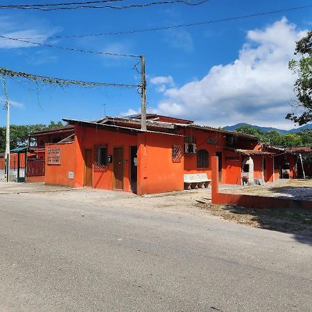 0001.06 - Maranduba - Apto - 2 Dormitorio - 8 Pessoas - 2 Quadras Do Mar - Piscina - Wi-Fi อูบาตูบา ภายนอก รูปภาพ